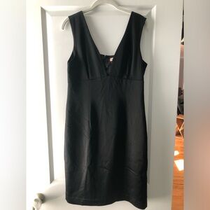 L Agence satin black, deep v dress